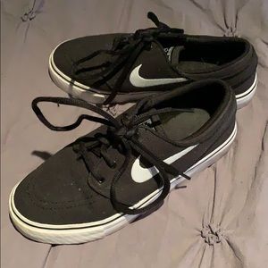 Nike janoskis